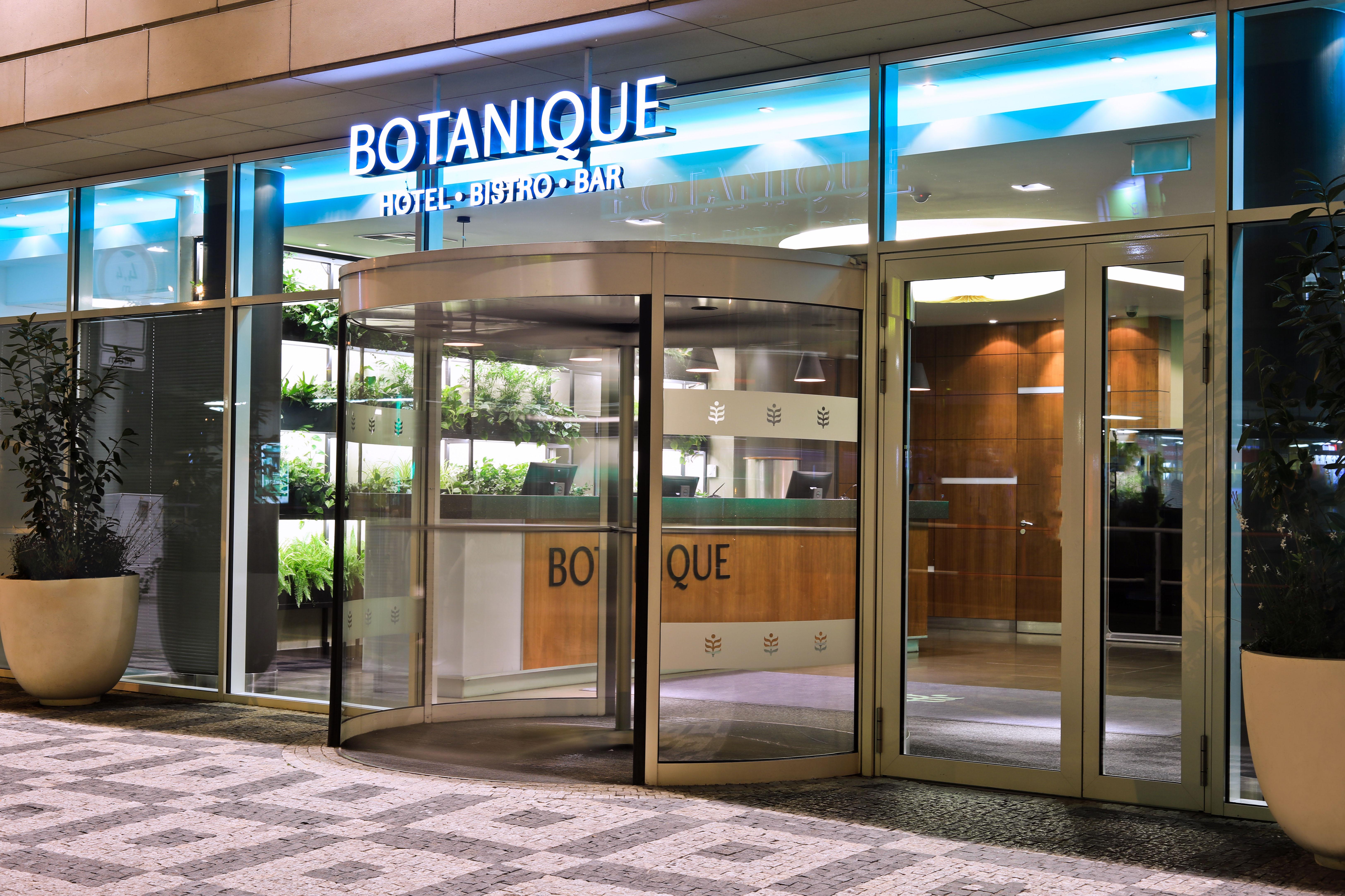 Botanique Hotel Prague Exterior photo