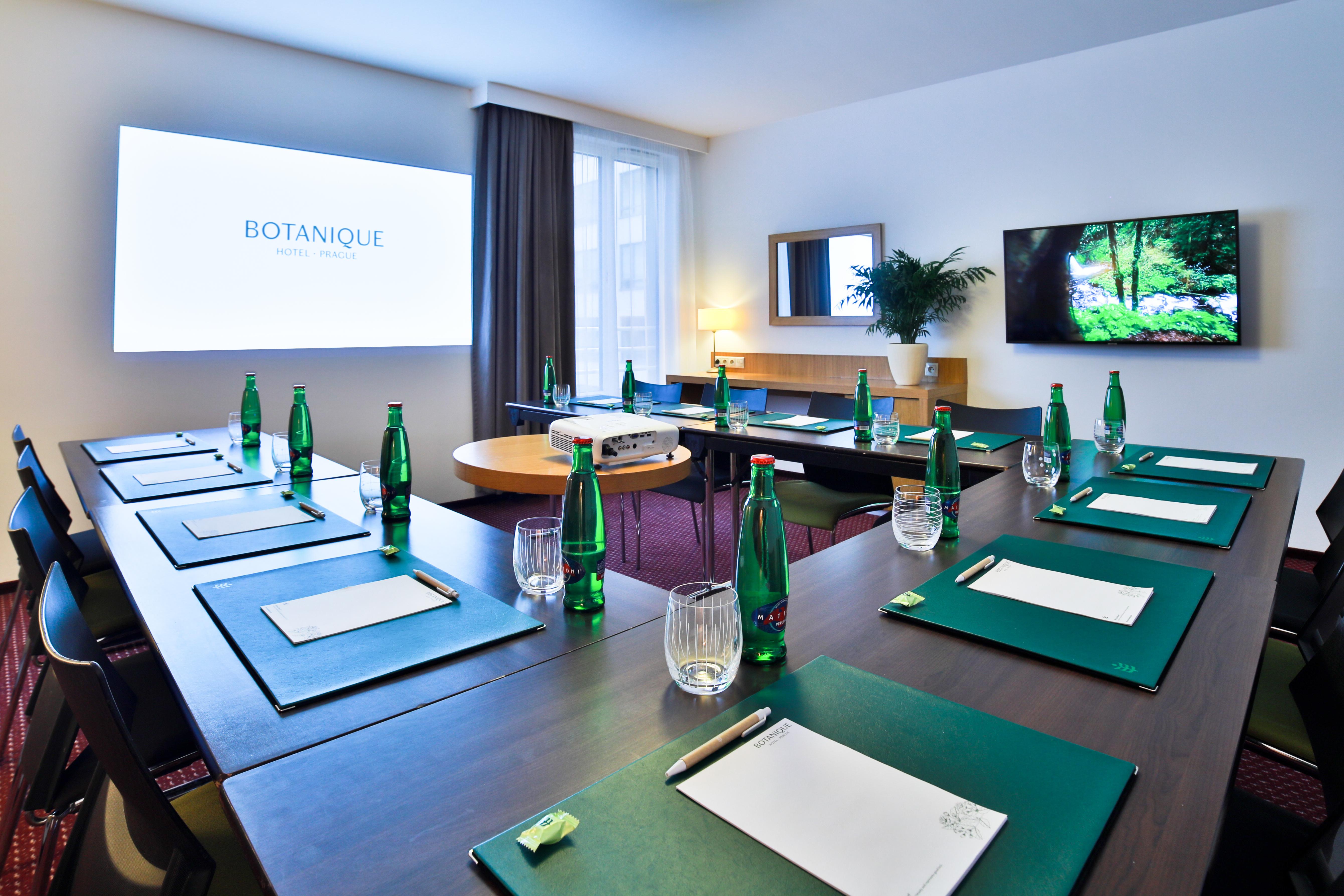 Botanique Hotel Prague Exterior photo